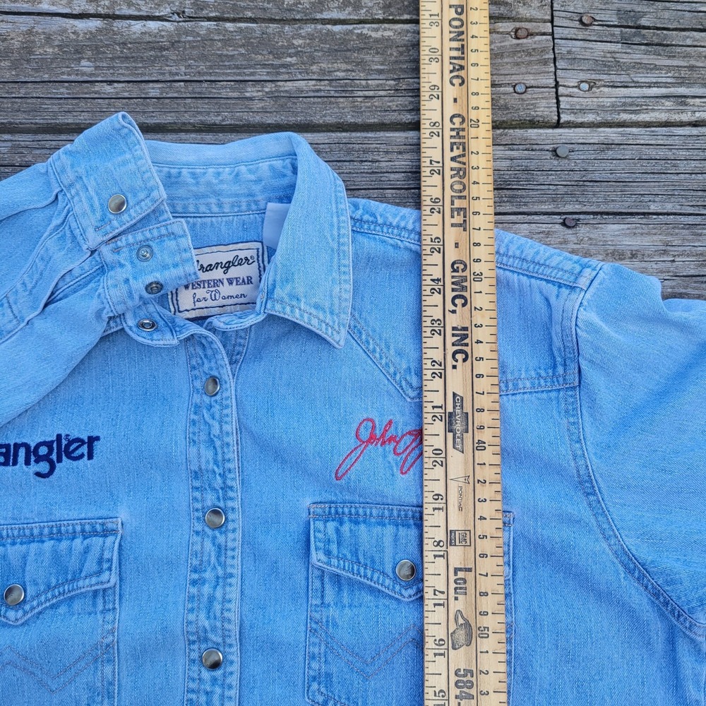 VTG Wrangler Western Wear For Women Denim Pearl Snap Embroidered Long SleeveRead - Picture 6 of 9